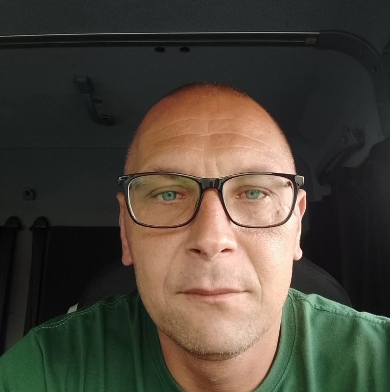 Jestem wysokim nie śmiałym mężczyzna,lubię sex s...