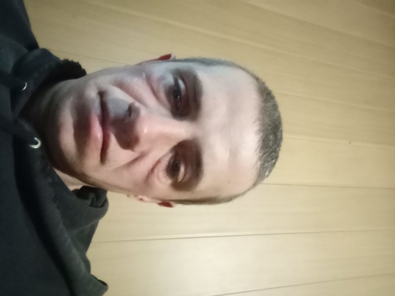 Jestem z Radomia mam 40 lat szukam kobiety to mó...