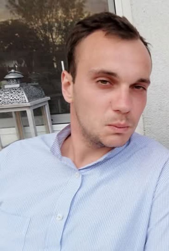 Hej jestem wysokim szczupłym brunetem. Mam 31 la...